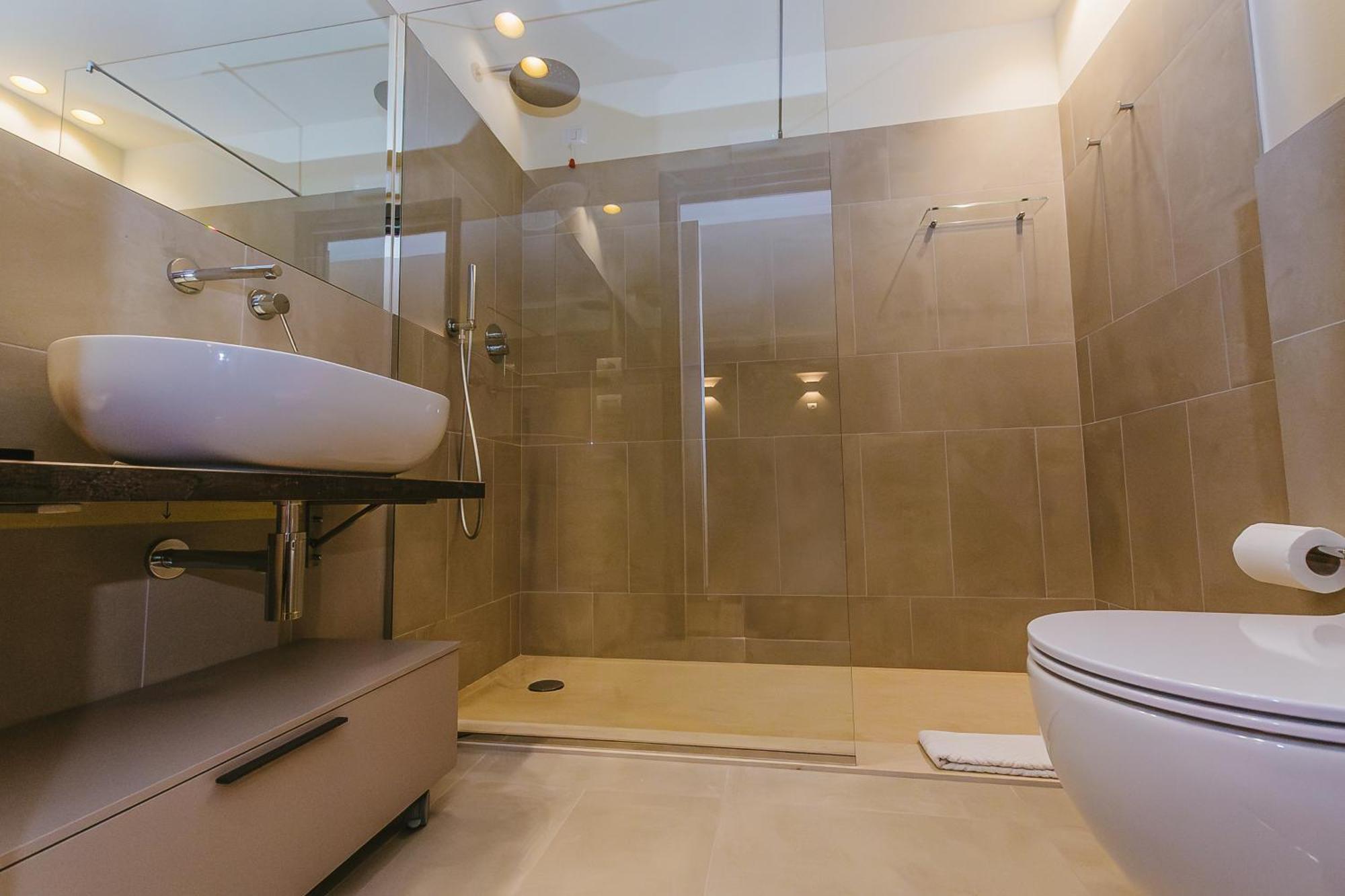 Farm stay Garesio Wine Serralunga d'Alba